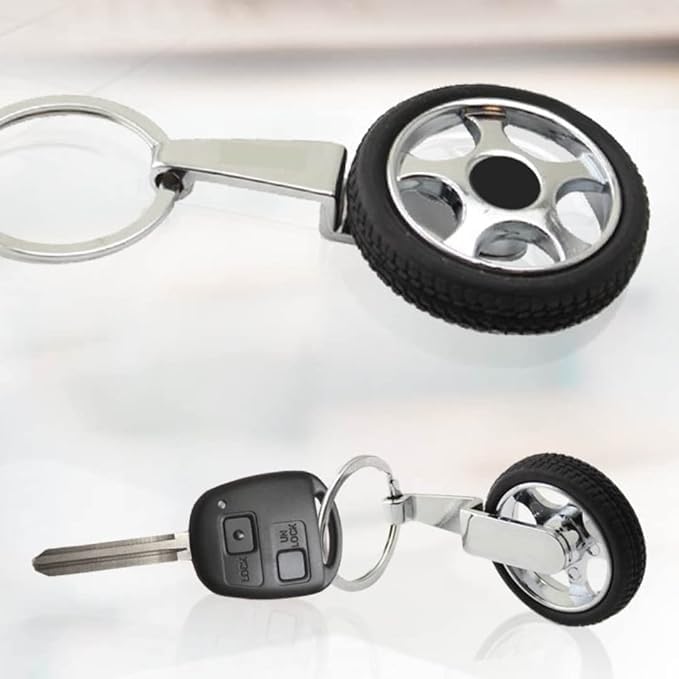 Tyre shape rotating keychain