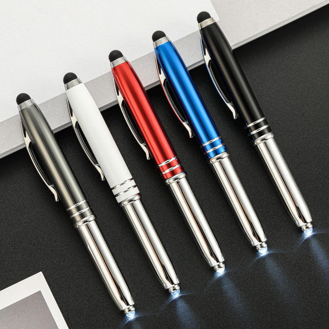 Metal stylus pen with torch
