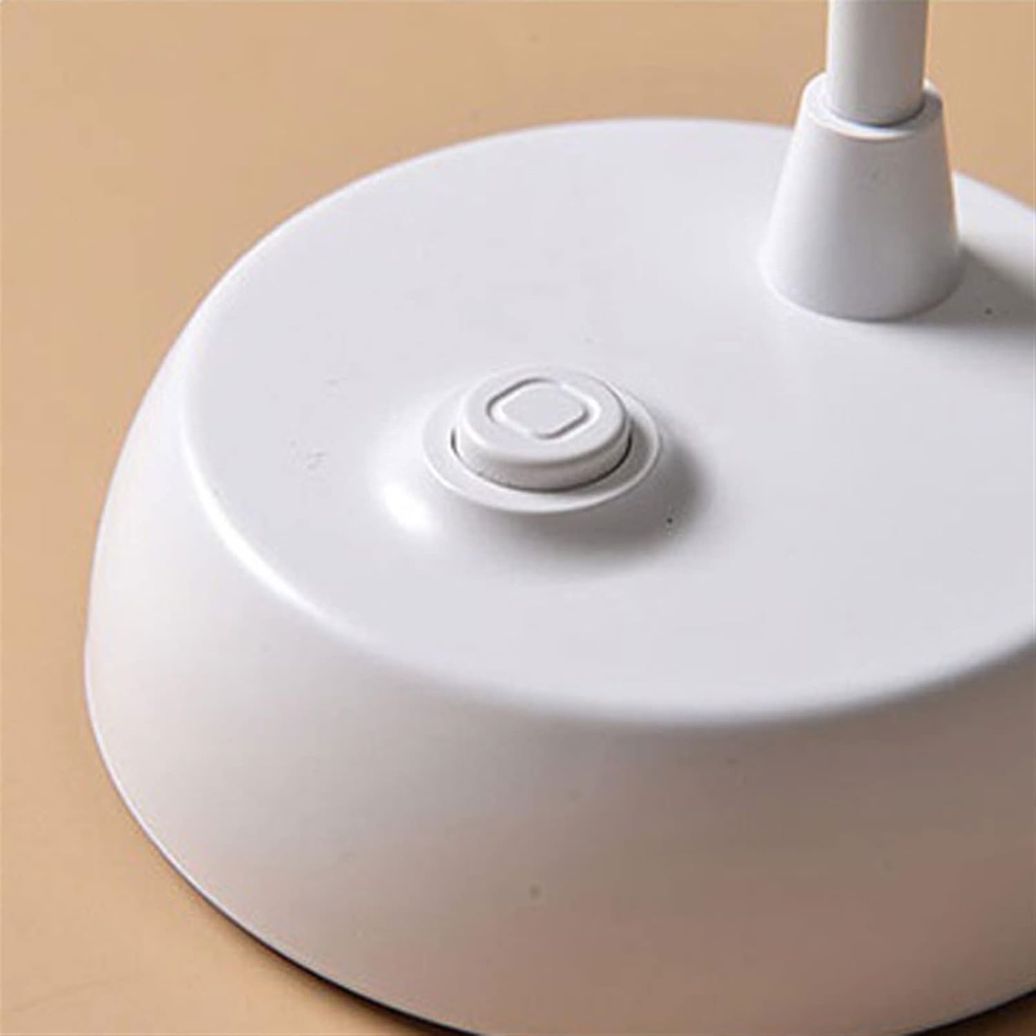 Brighto 2.0 : Rechargeable LED lamp