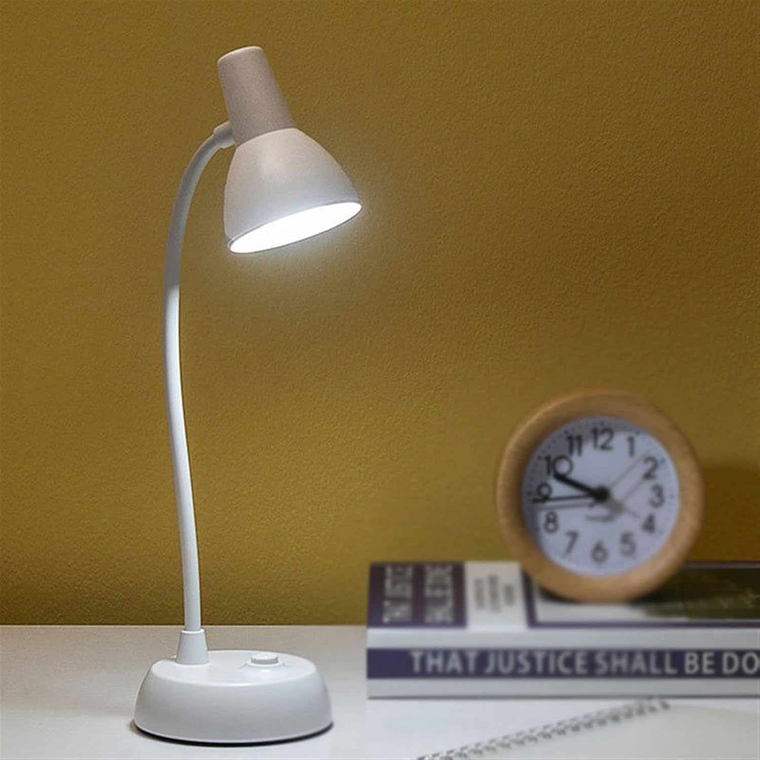 Brighto 2.0 : Rechargeable LED lamp